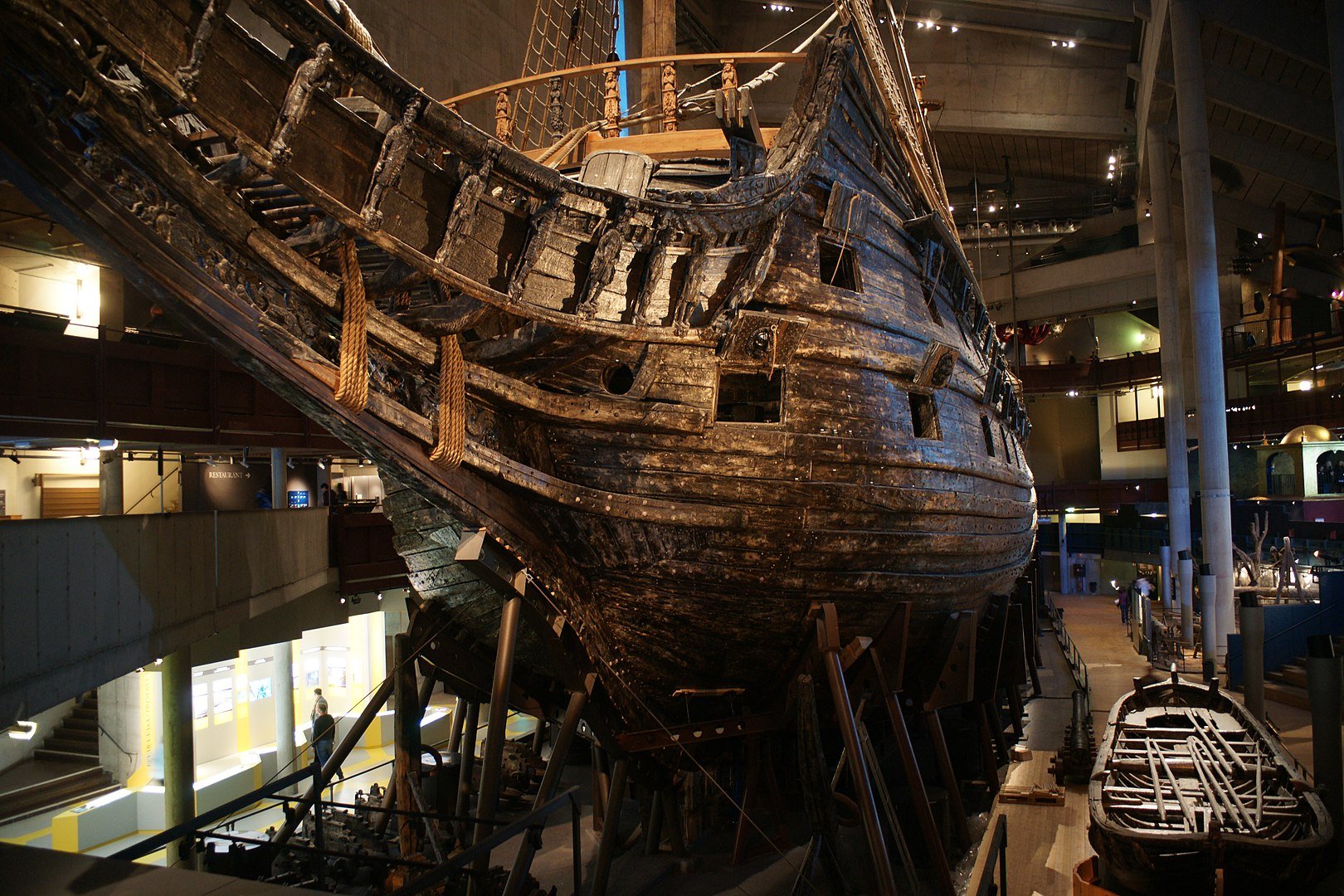 The Vasa: By JavierKohen - Own work, CC BY-SA 3.0, https://commons.wikimedia.org/w/index.php?curid=8037128
